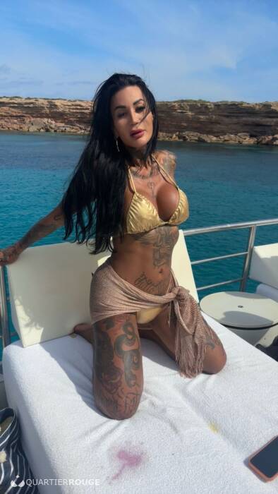 Alessandra tatto (Photo)