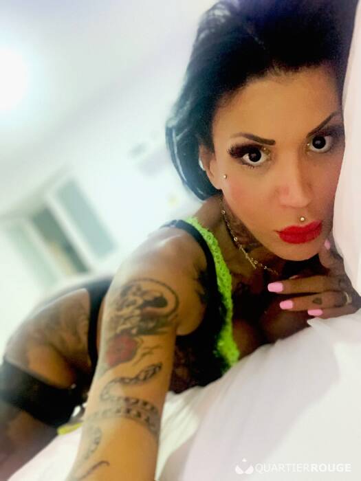 Alessandra tatto (Photo)