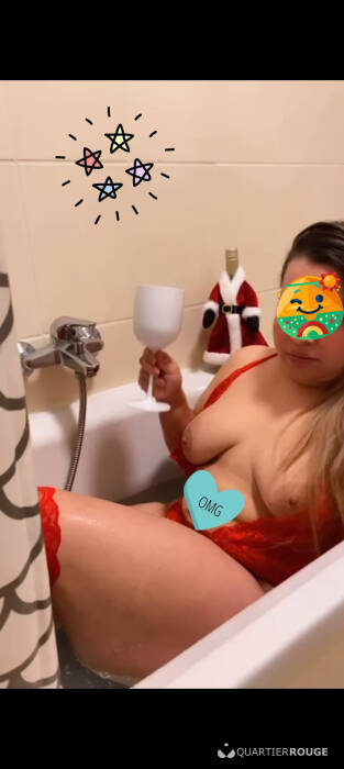 Alejandra Blondine (Photo)