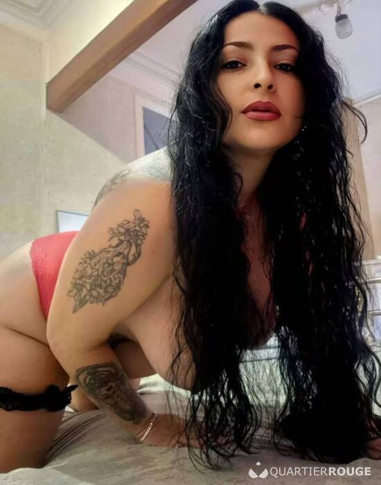 AMIRA (Photo)