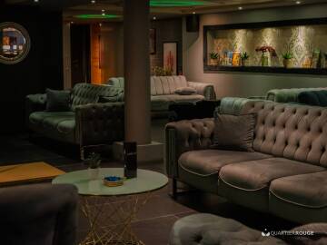 Nos 25 hôtesses (Photo)