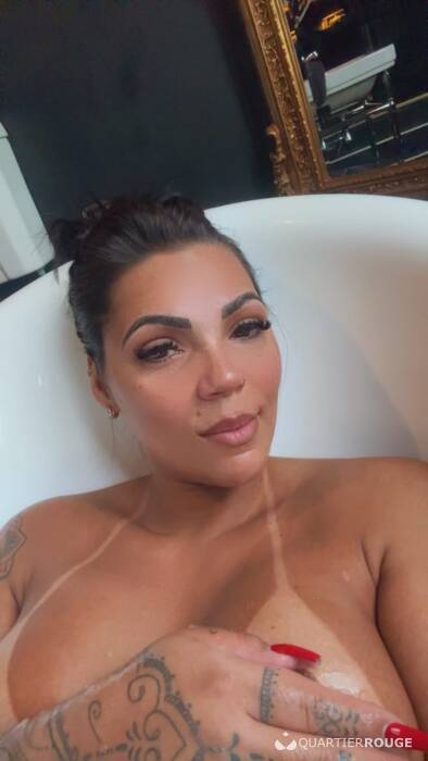 Soraya Vermelha (Photo)