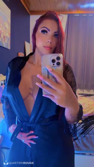 Soraya Vermelha (Photo)