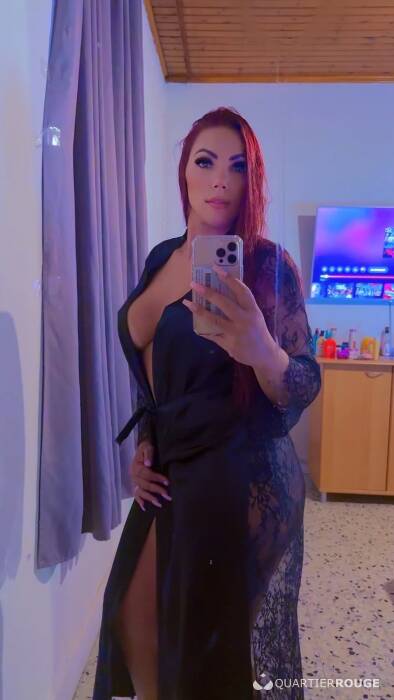 Soraya Vermelha (Photo)