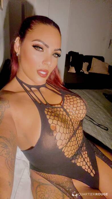 Soraya Vermelha (Photo)