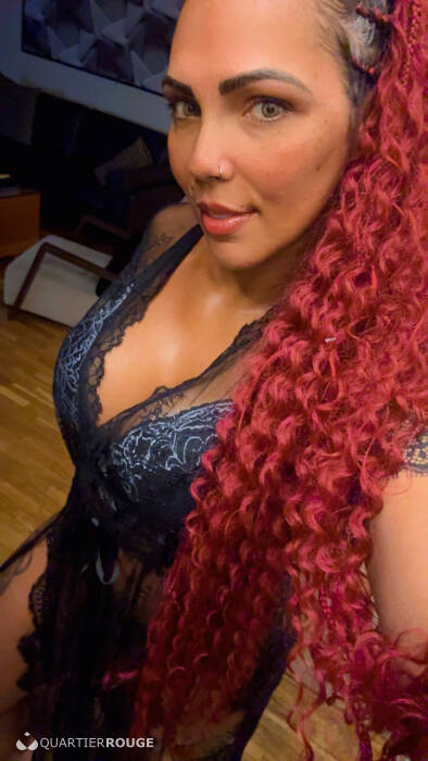 Soraya Vermelha (Photo)