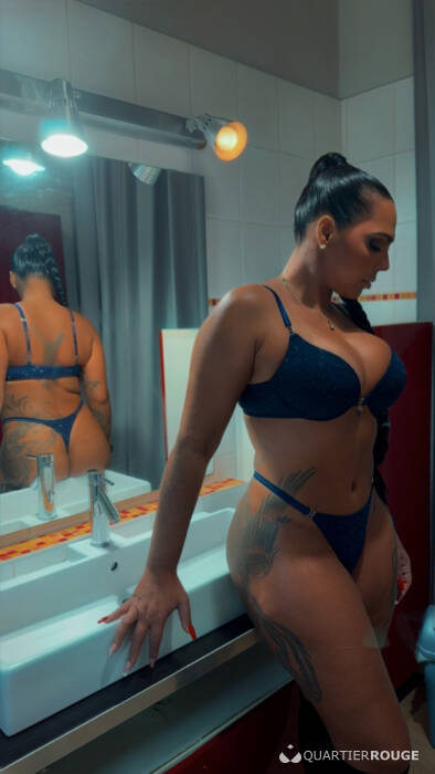 Soraya Vermelha (Photo)