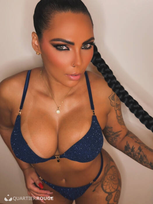 Soraya Vermelha (Photo)