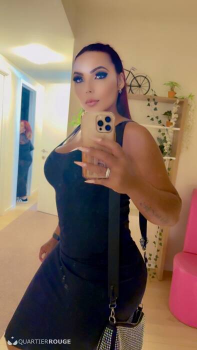 Soraya Vermelha (Photo)