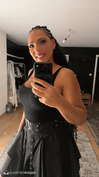 Soraya Vermelha (Photo)