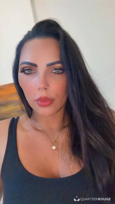 Soraya Vermelha (Photo)