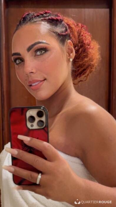 Soraya Vermelha (Photo)