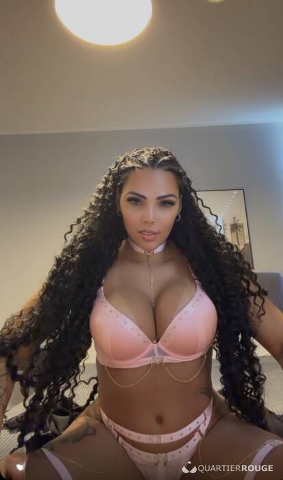 Soraya Vermelha (Photo)