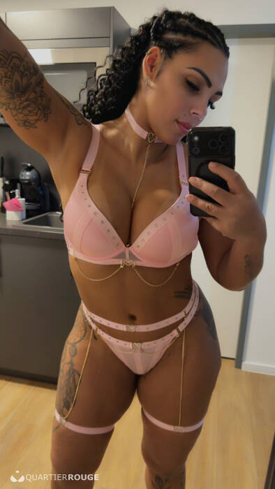 Soraya Vermelha (Photo)