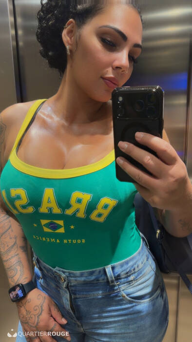 Soraya Vermelha (Photo)