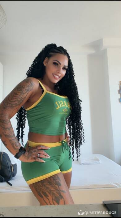 Soraya Vermelha (Photo)