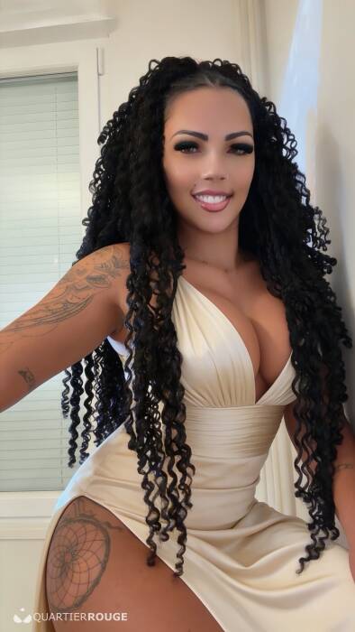 Soraya Vermelha (Photo)