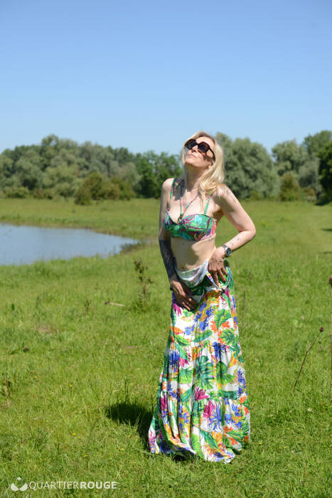 Tantra Tess (Photo)