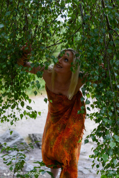 Tantra Tess (Photo)