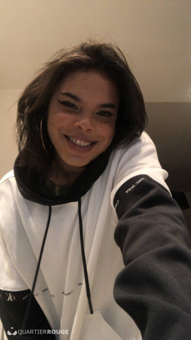 Naomi kandra (Photo)