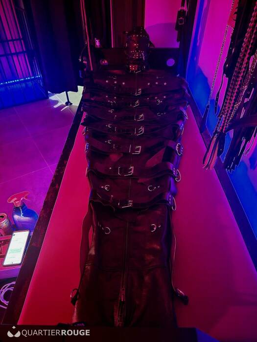 Angelina - Goddess (Photo)