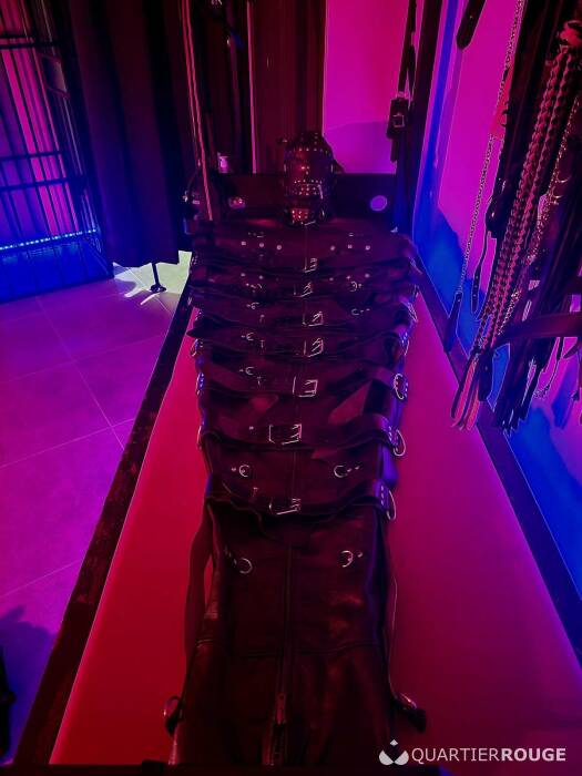 Angelina - Goddess (Photo)