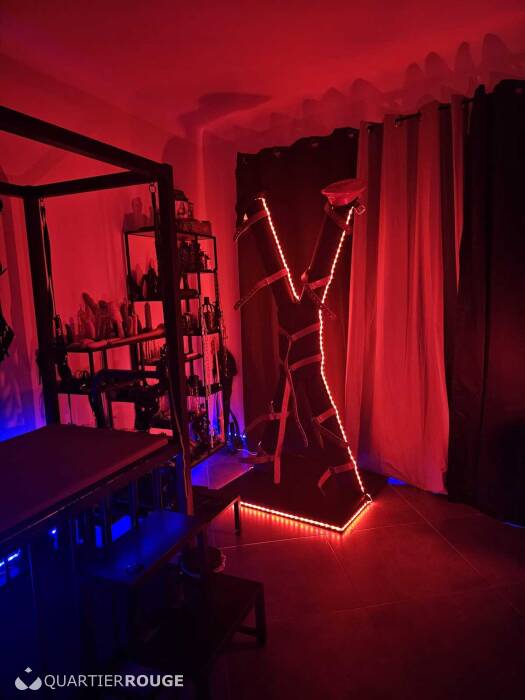 Angelina - Goddess (Photo)