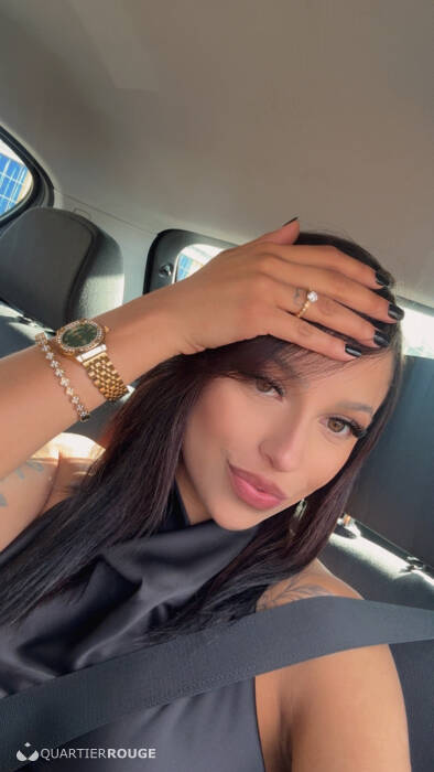 Melly Hot (Photo)