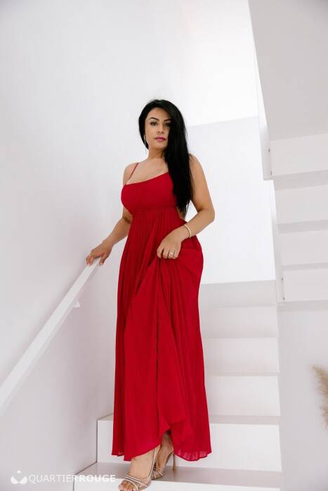 Aline (Photo)