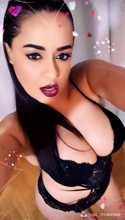 Lorena Bella (Photo)