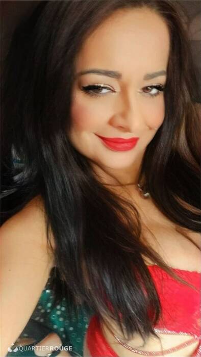 Lorena Bella (Photo)
