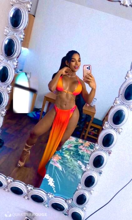 NATASHA PARTY (Photo)