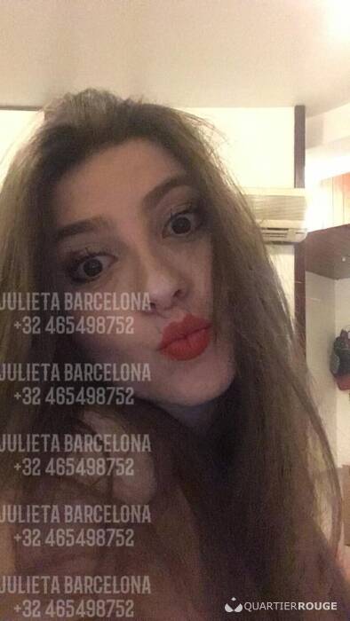 Julieta Barcelona (Photo)