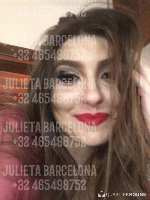 Julieta Barcelona (Photo)