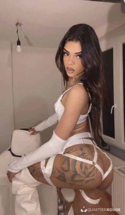 Sofia trans hot (Photo)