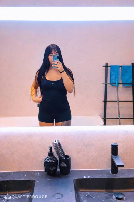 Thayná índia (Photo)