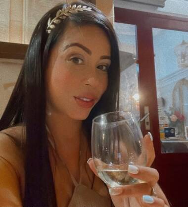 Valentina caliente