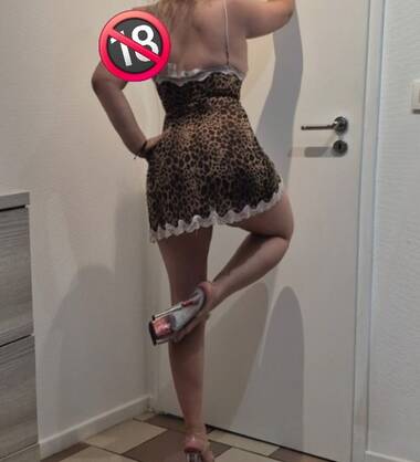 Claudia full services