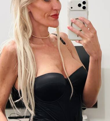 Anouk Grey