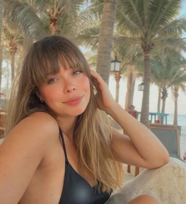 Mia
