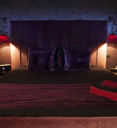 RENDEZ-VOUS LOVE HOTEL  OPEN