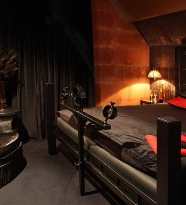 RENDEZ-VOUS LOVE HOTEL  OPEN