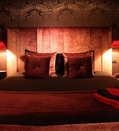 RENDEZ-VOUS LOVE HOTEL  OPEN