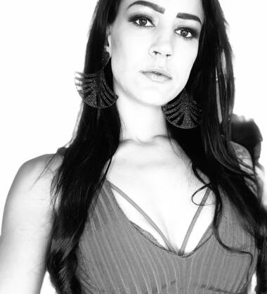 Luna Garganta profunda 🫦