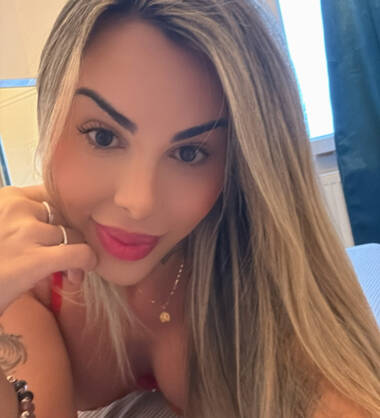 Carol Belle femme 100% relles