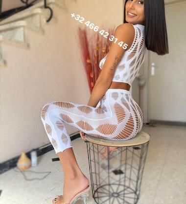 ANTONIA! FULL SERVICE!!!