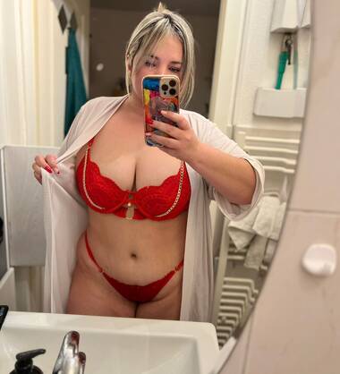 Betty Curvy sodo