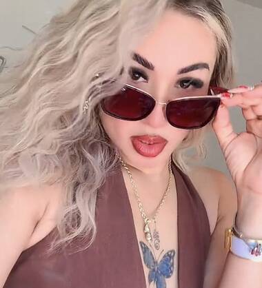 Zoe