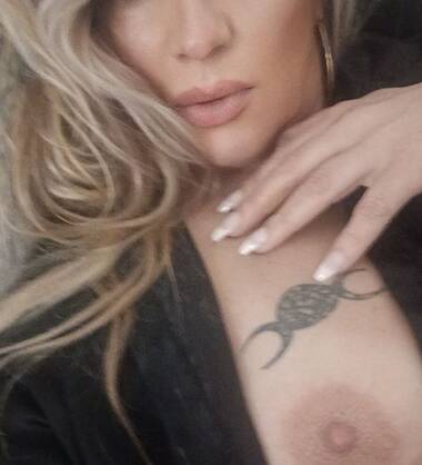 Italiana Quente 🥵🤤