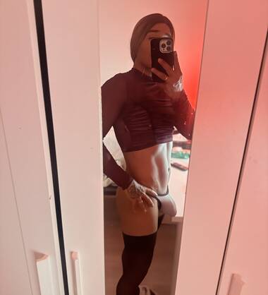 Katy fille trans spectaculaire
